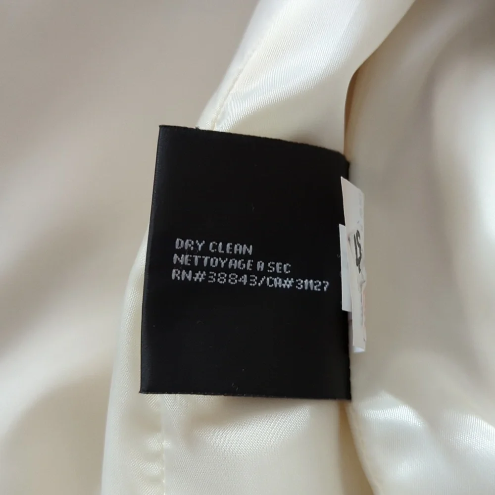 Vintage DKNY white with black and white belt peacoat size 6 - Picture 10 of 15
